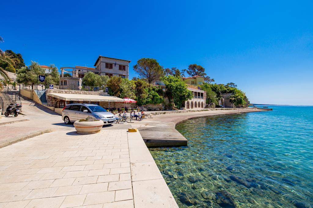 Villas Arbia - Margita Beach Hotel Banjol Dış mekan fotoğraf