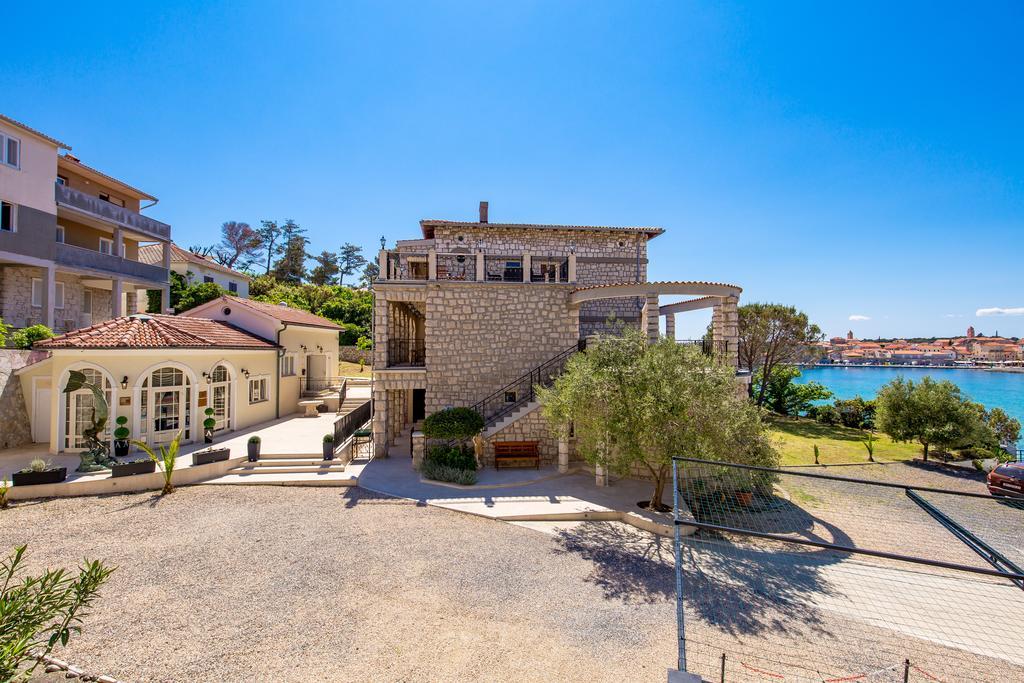 Villas Arbia - Margita Beach Hotel Banjol Dış mekan fotoğraf
