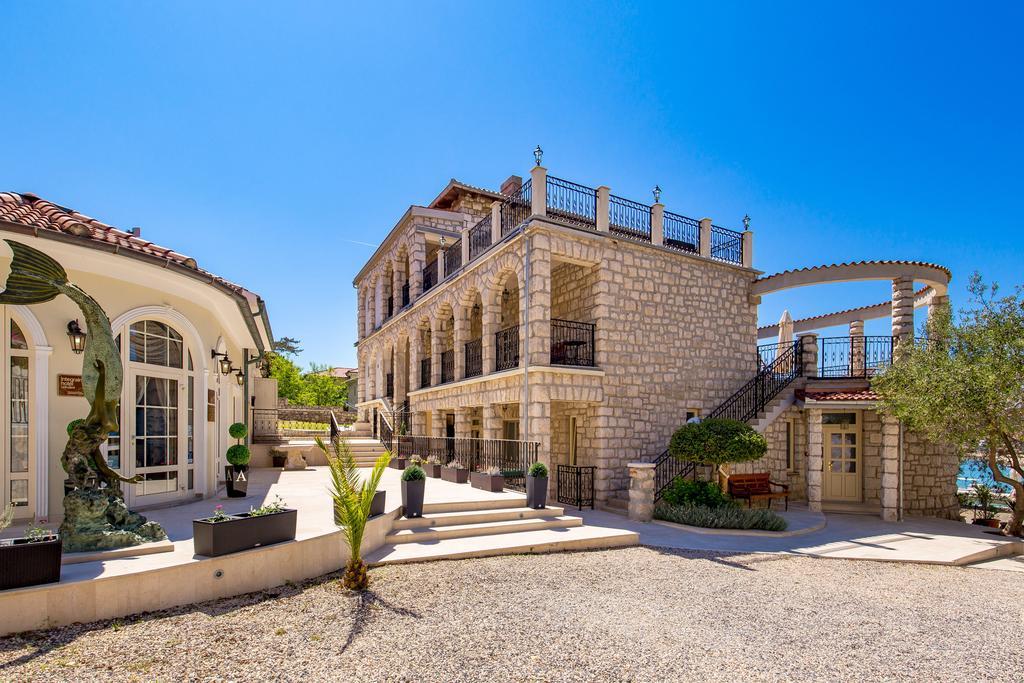 Villas Arbia - Margita Beach Hotel Banjol Dış mekan fotoğraf